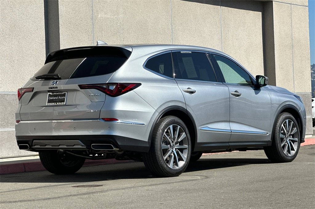 Certified 2025 Acura MDX w/ Technology Package image 5