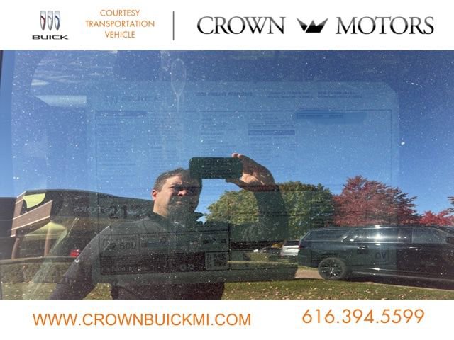 Used 2025 Buick Enclave Preferred w/ LPO, Floor Liner Package image 8