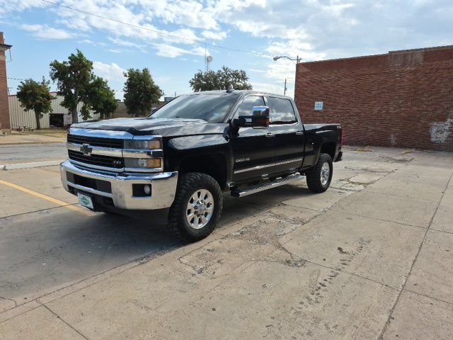Used 2015 Chevrolet Silverado 2500 LTZ w/ Duramax Plus Package AWD/4WD image 3