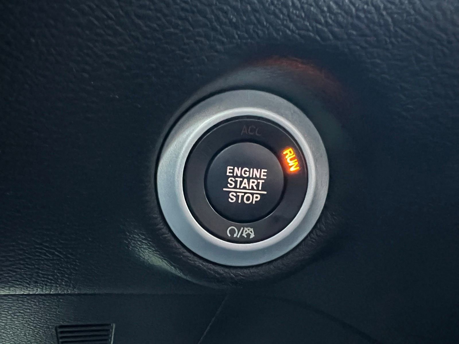 Used 2019 Chrysler Pacifica Touring Plus w/ S Appearance Package image 35