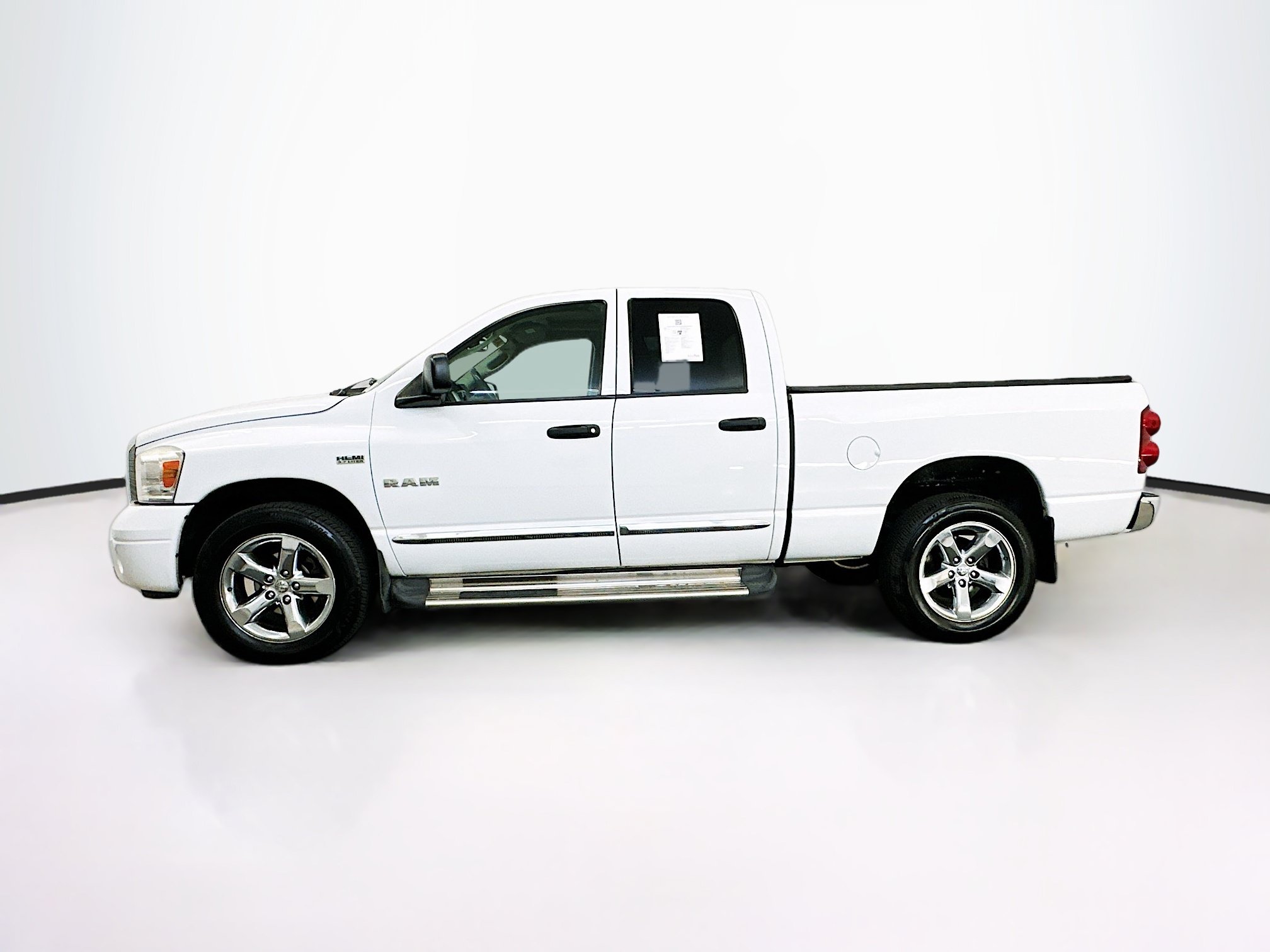Used 2008 Dodge Ram 1500 Truck Laramie w/ Trailer Tow Group AWD/4WD image 4