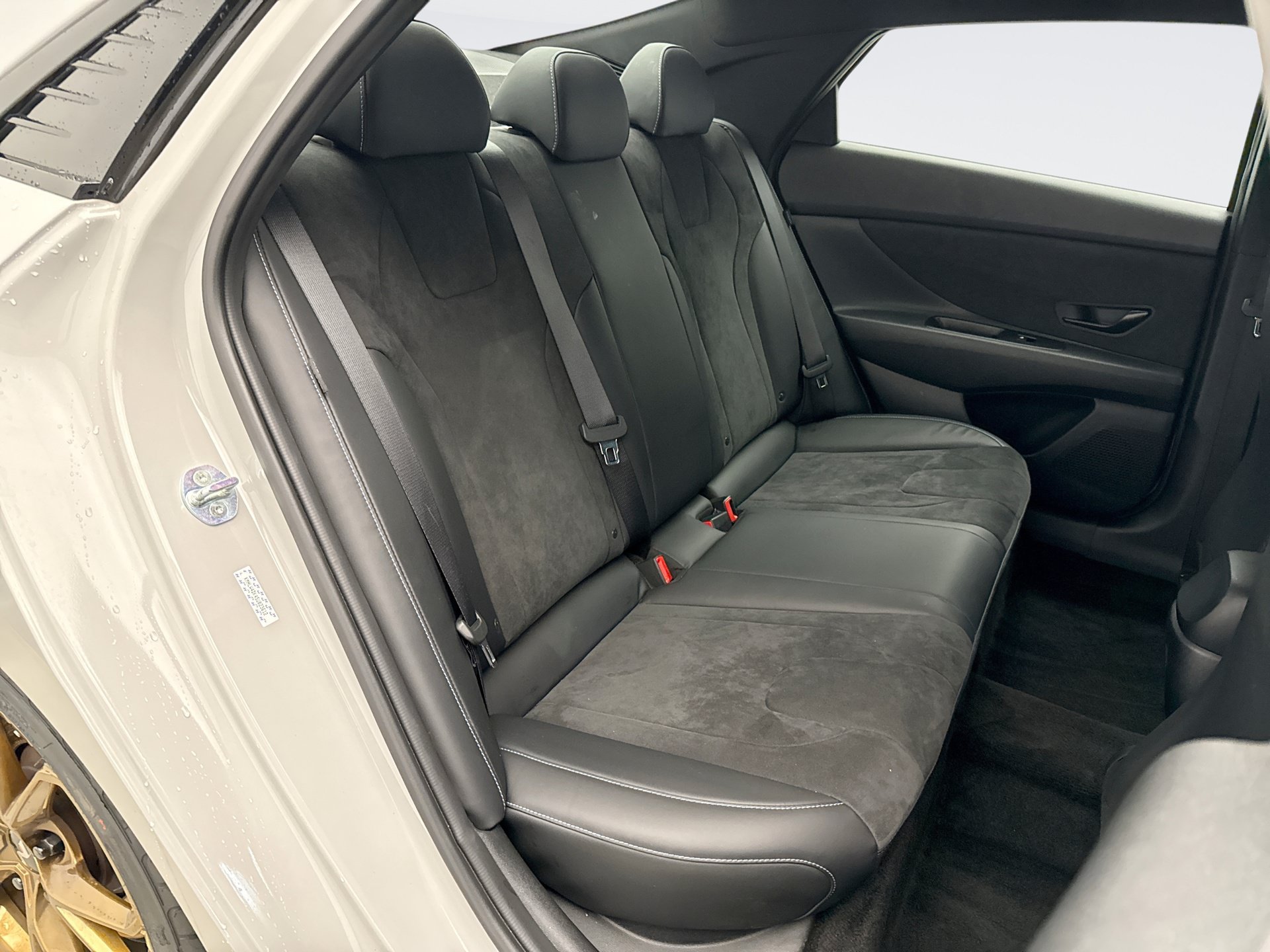 Used 2025 Hyundai Elantra N FWD image 18