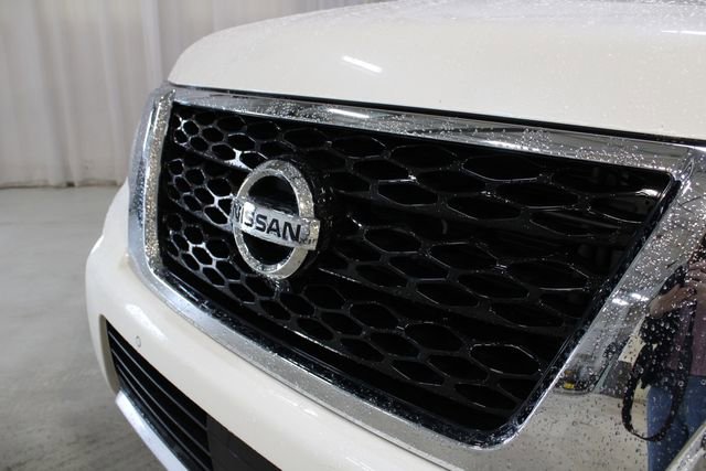 Used 2018 Nissan Armada Platinum w/ Interior Lighting Package image 34