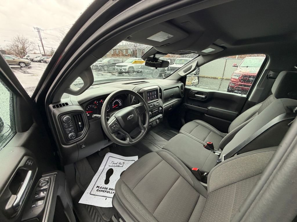 Used 2024 Chevrolet Silverado 1500 Custom w/ Rally Edition image 9