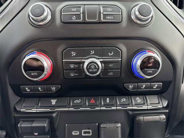 Used 2021 GMC Sierra 2500 AT4 w/ Gooseneck/5TH Wheel Package image 22