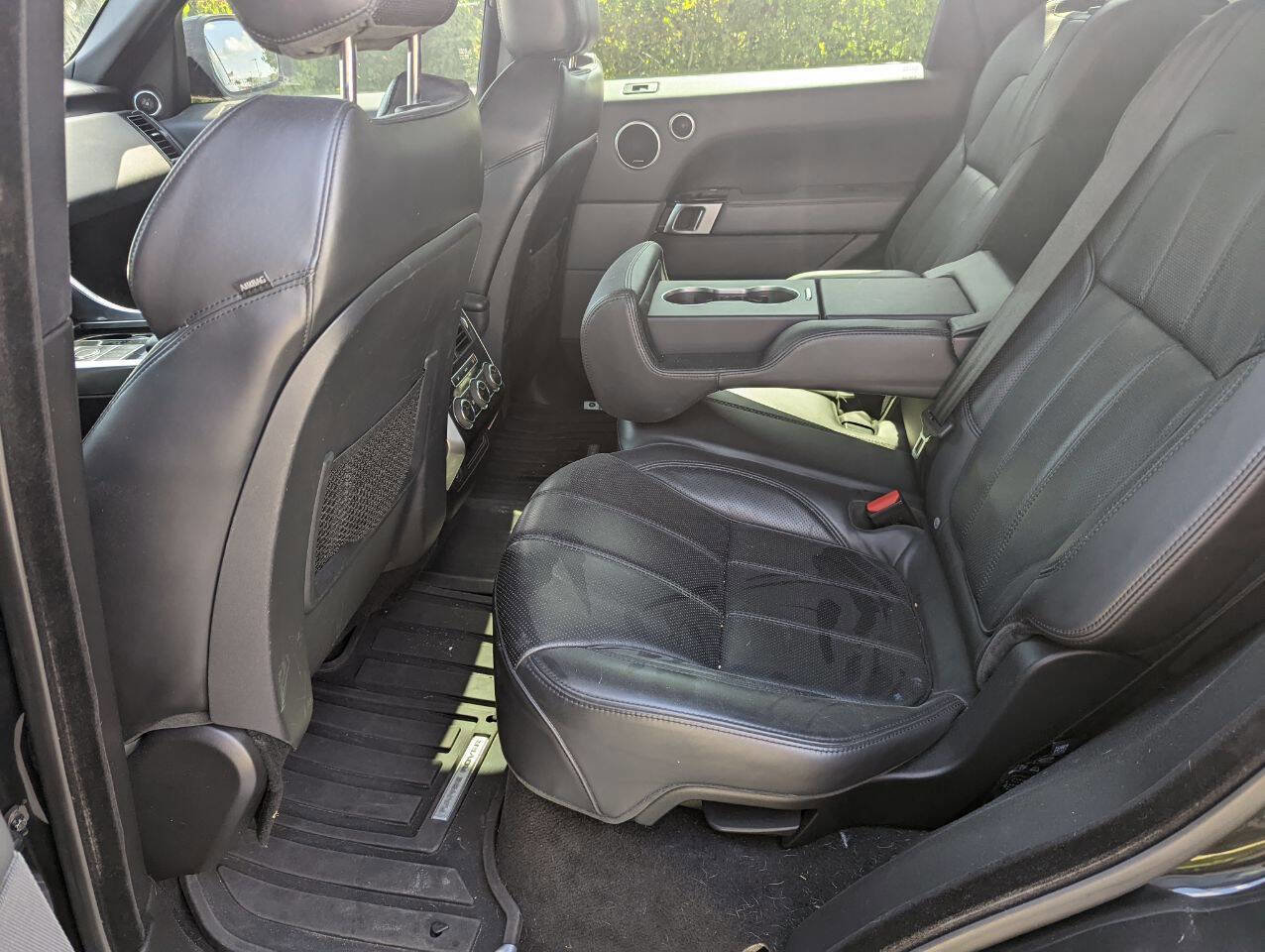 Used 2015 Land Rover Range Rover Sport Supercharged image 17