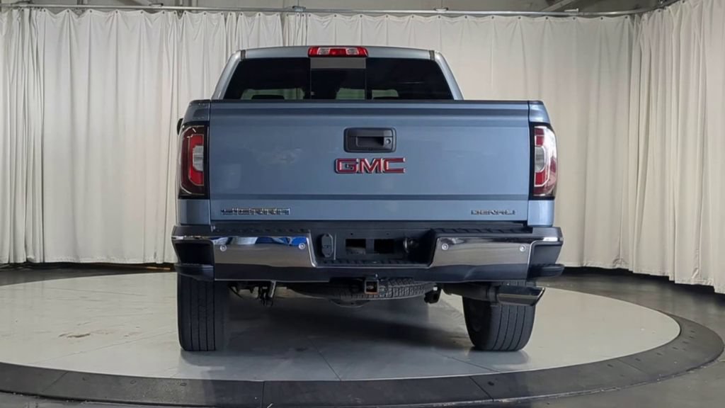 Used 2016 GMC Sierra 1500 Denali w/ Enhanced Driver Alert Package AWD/4WD image 9