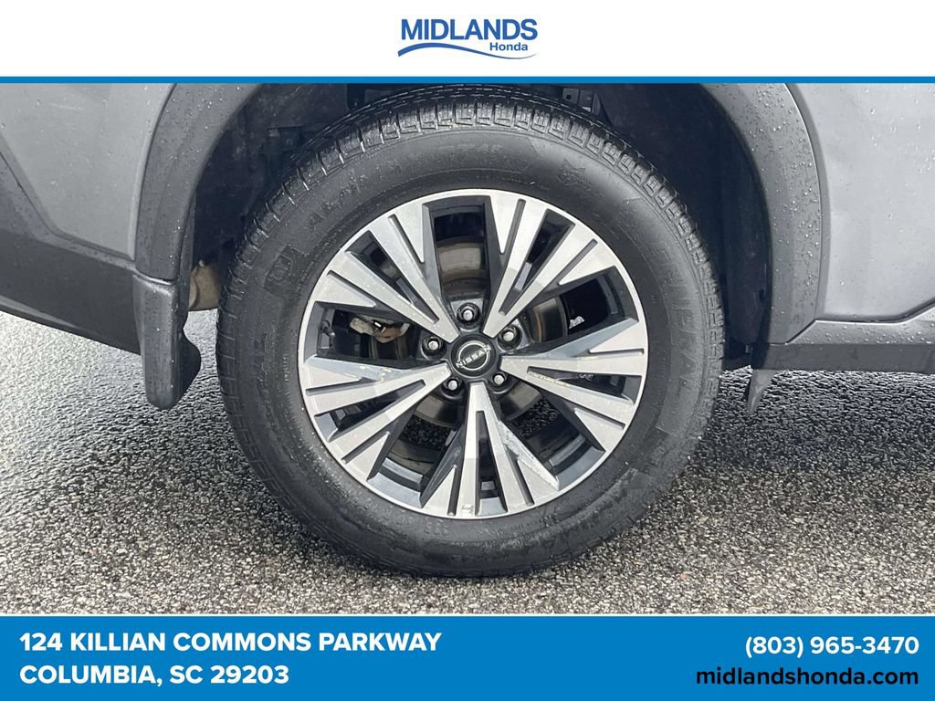 Used 2023 Nissan Rogue SV AWD/4WD image 7