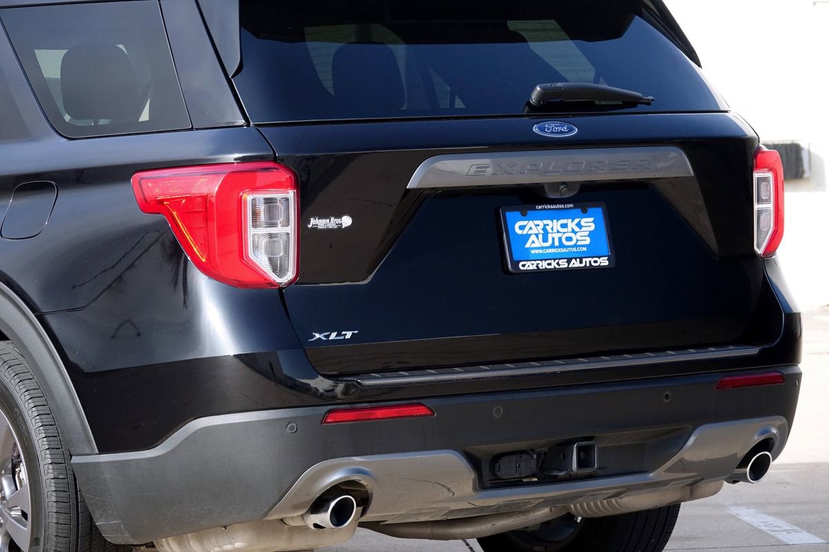 Used 2023 Ford Explorer XLT w/ Equipment Group 202A image 30