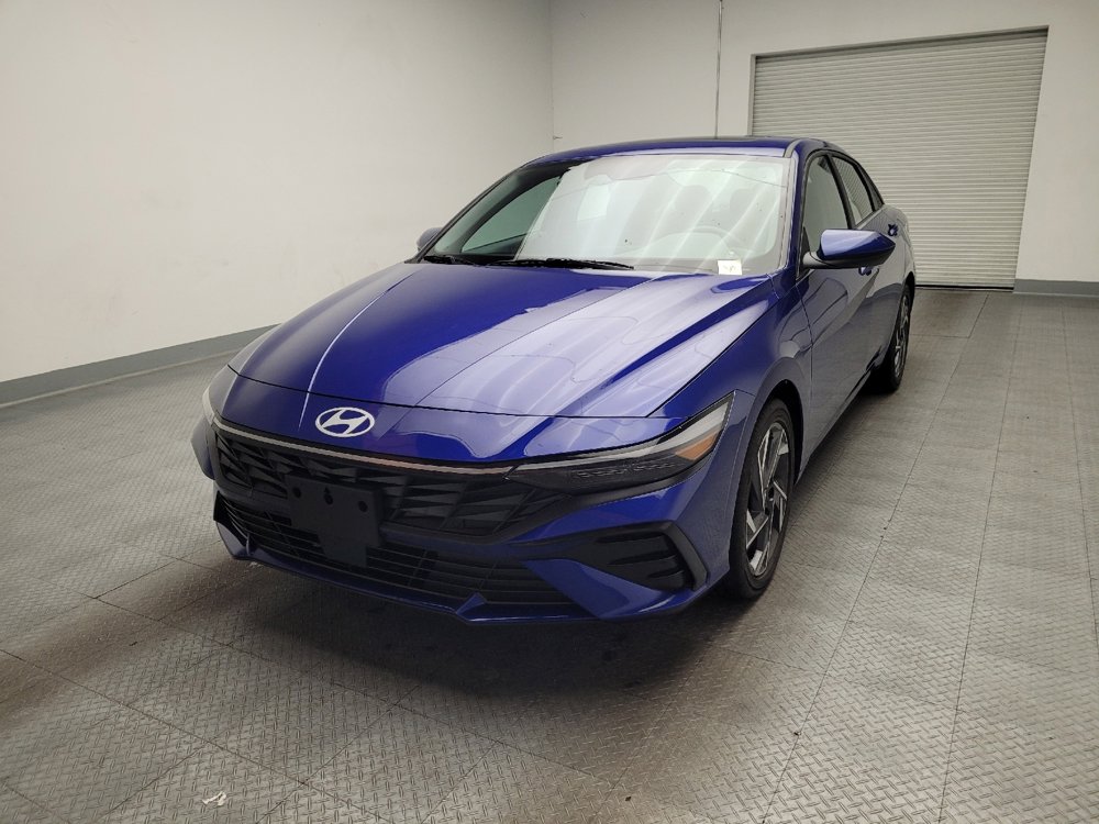 Used 2025 Hyundai Elantra SEL image 15
