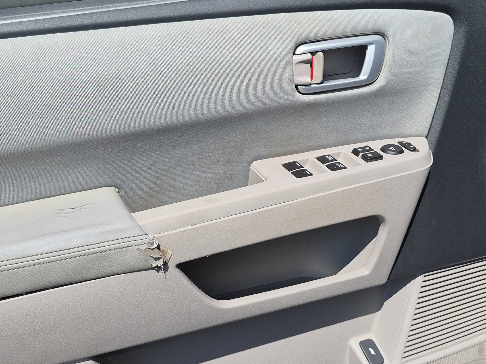 Used 2009 Honda Pilot EX image 10