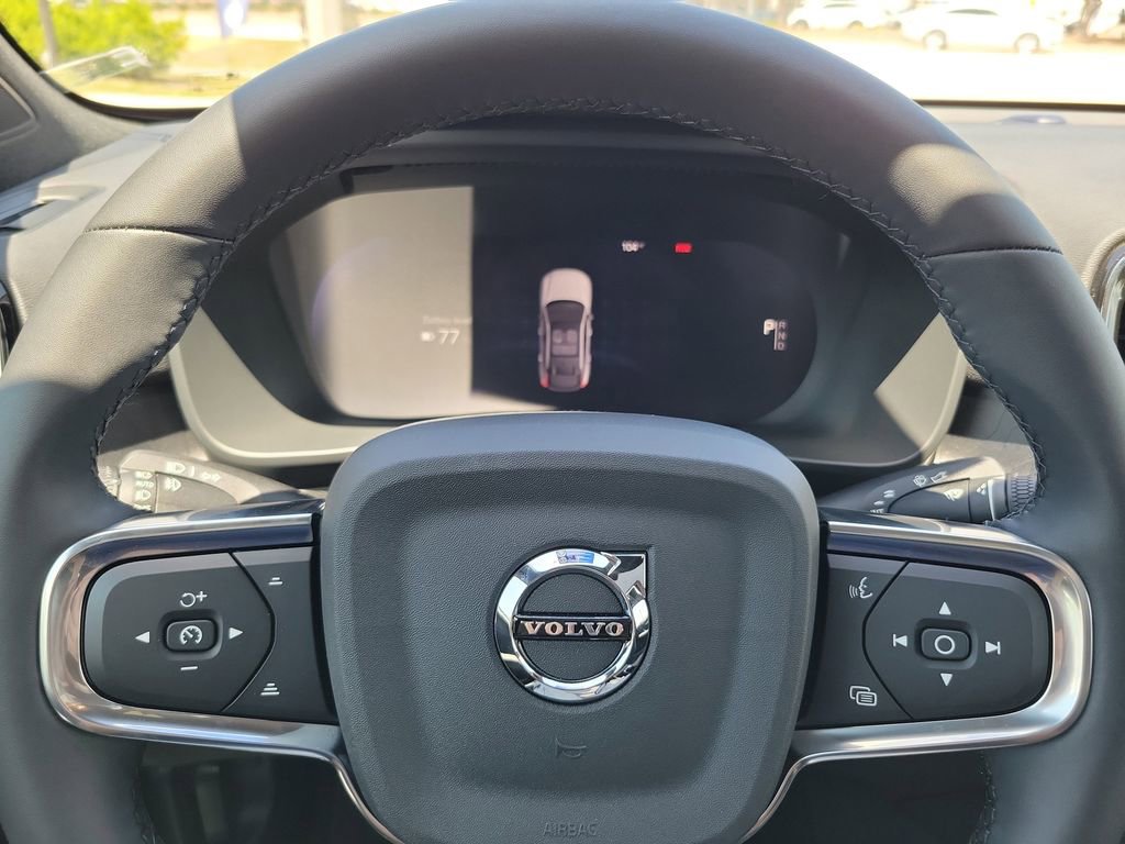 New 2024 Volvo C40 Recharge Core w/ Climate Package image 10