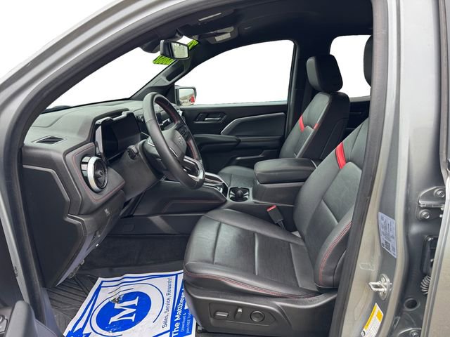 Used 2023 Chevrolet Colorado Z71 w/ Z71 Convenience Package 2 image 9