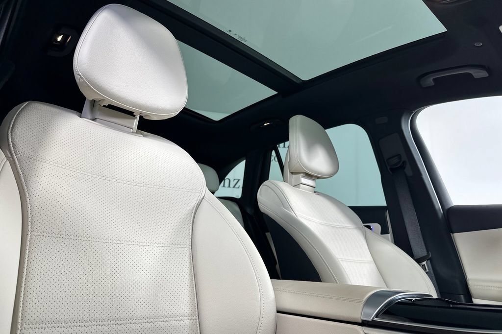 Certified 2026 Mercedes-Benz GLC 300 image 20