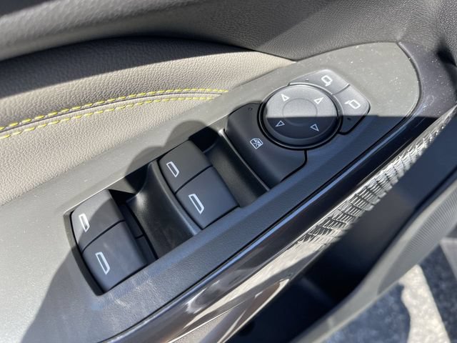 New 2026 Chevrolet Trax ACTIV w/ Sunroof Package FWD image 13