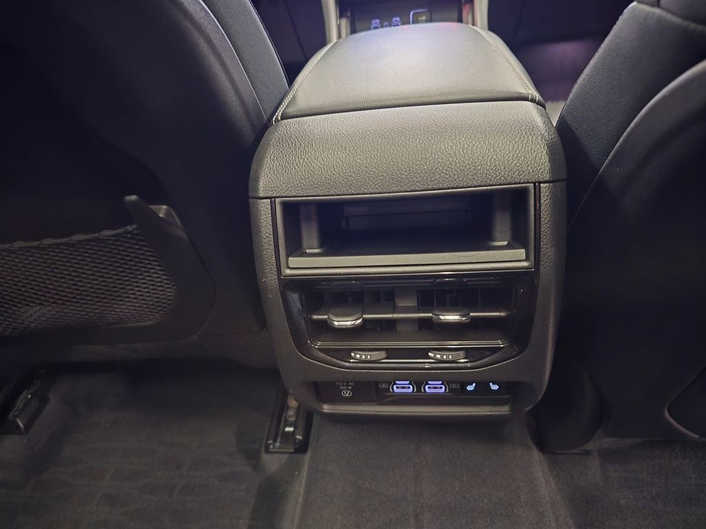 Used 2024 Jeep Grand Cherokee Limited 4xe image 40