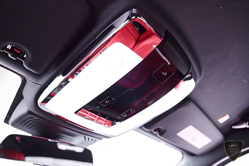 Used 2024 Rolls-Royce Ghost AWD/4WD image 93