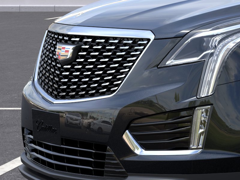 New 2026 Cadillac XT5 Luxury image 13