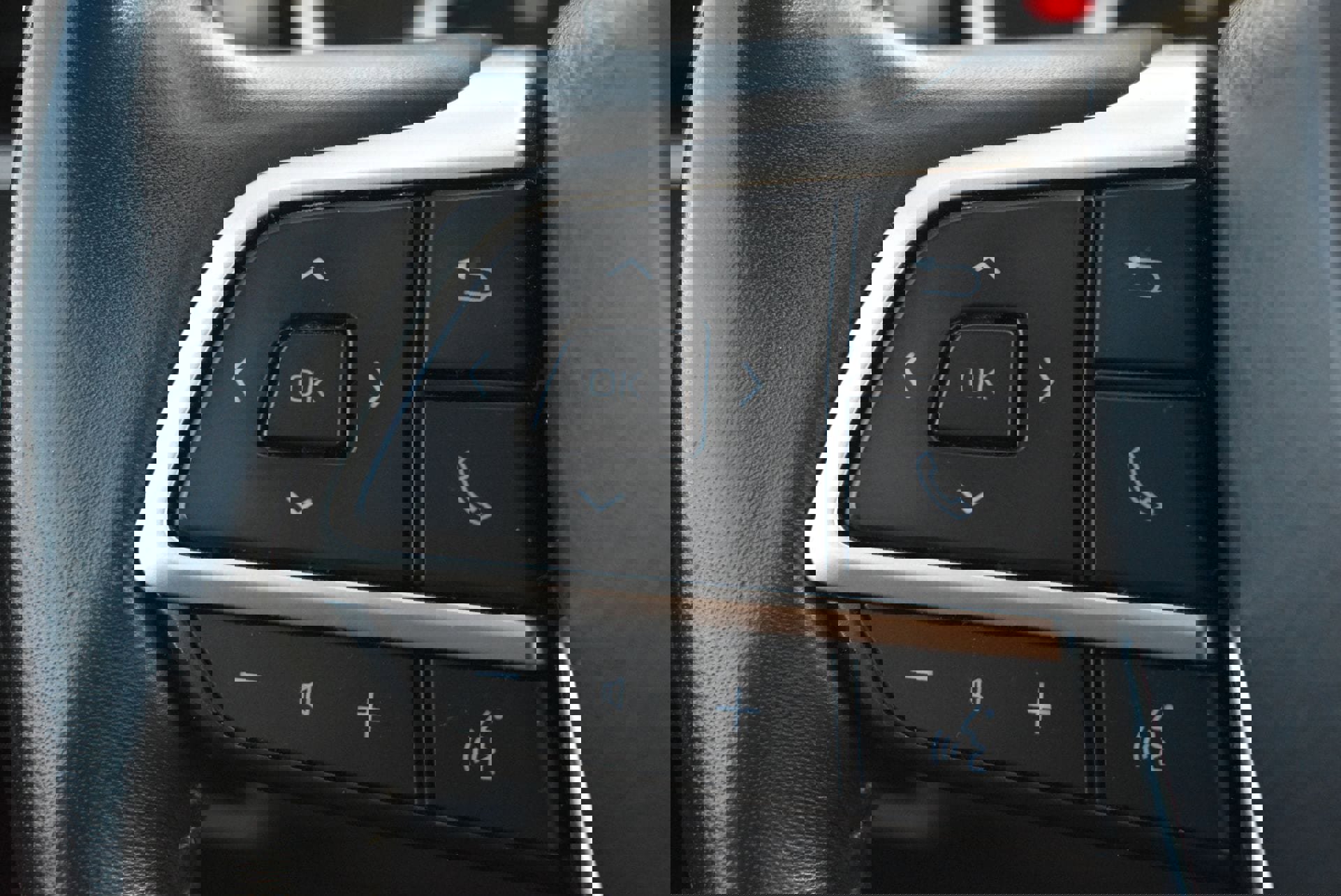 Used 2023 Toyota Highlander XLE image 20