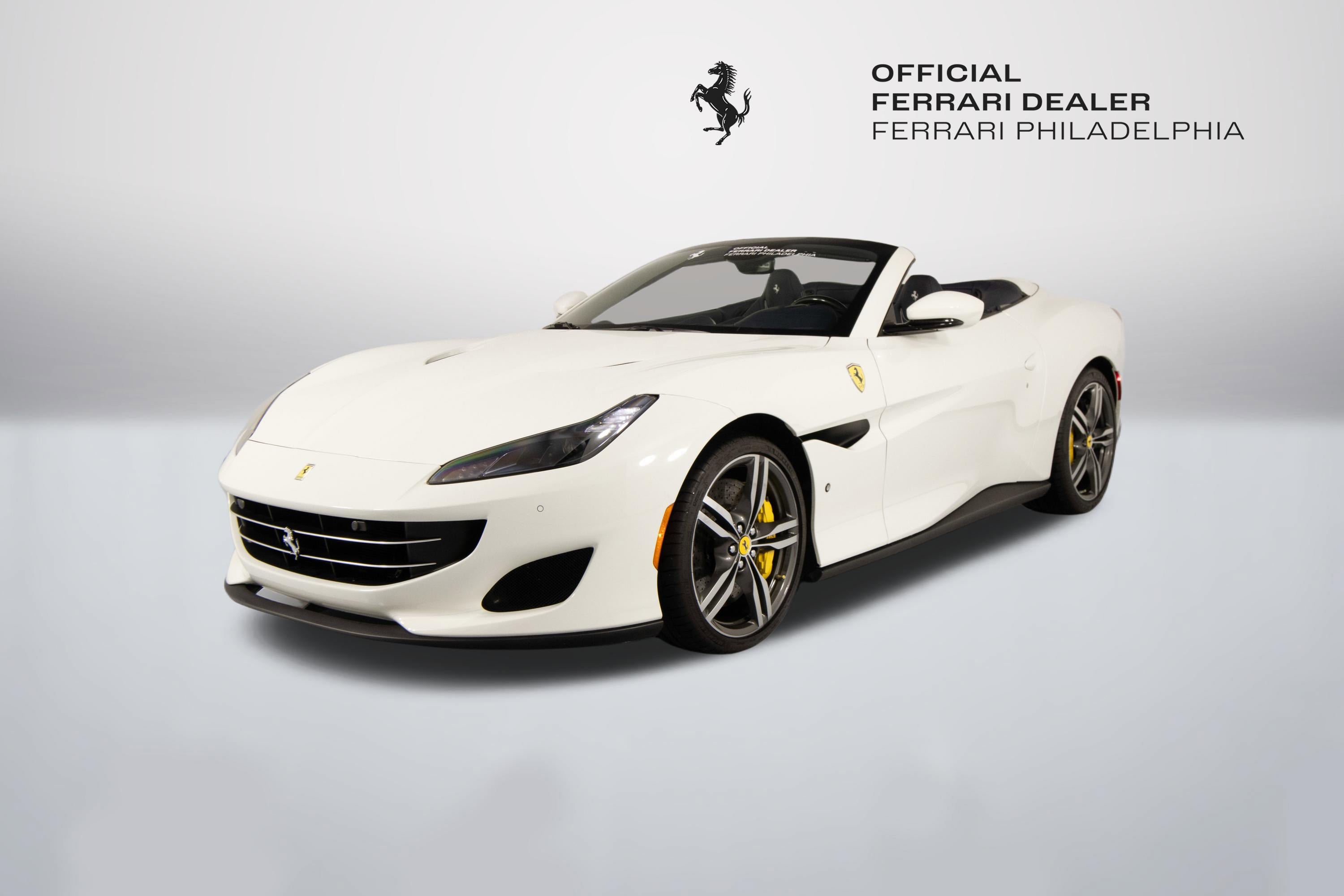 Certified 2020 Ferrari Portofino RWD image 3