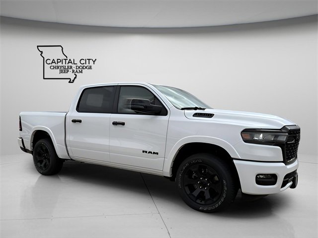 New 2025 RAM 1500 4x4 Crew Cab