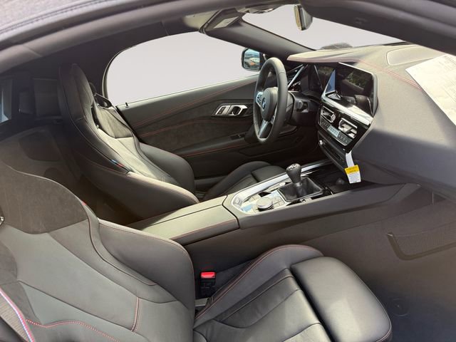 New 2026 BMW Z4 M40i RWD image 15