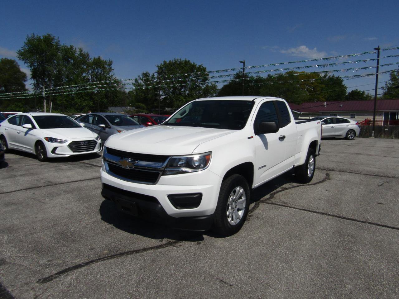 Used 2017 Chevrolet Colorado W/T w/ WT Convenience Package AWD/4WD image 3