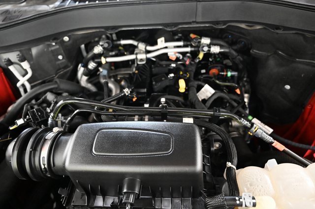 Used 2021 Ford Explorer XLT w/ Equipment Group 202A image 34