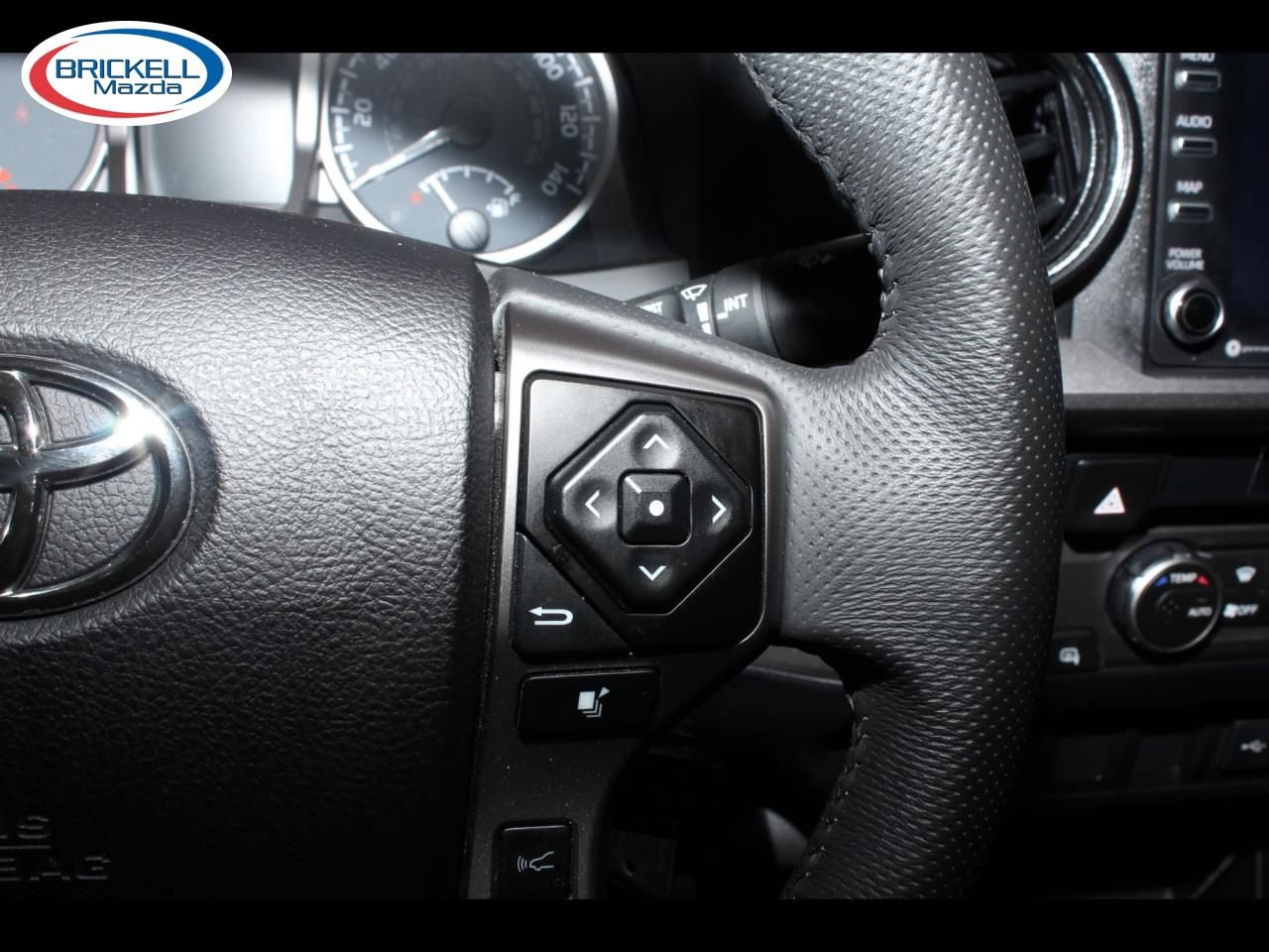 Used 2021 Toyota Tacoma SR5 RWD image 28