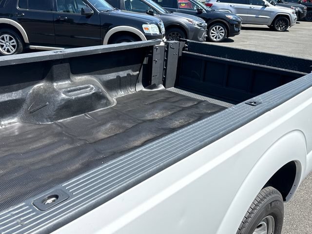 Used 2016 Ford F250 XL w/ Camper Package RWD image 26