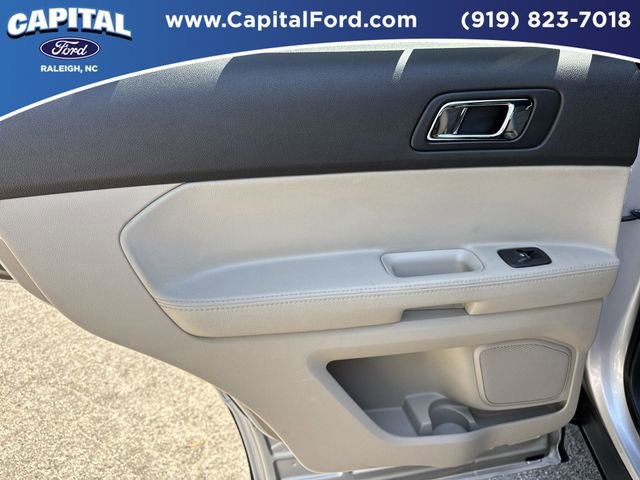 Used 2013 Ford Explorer FWD image 17