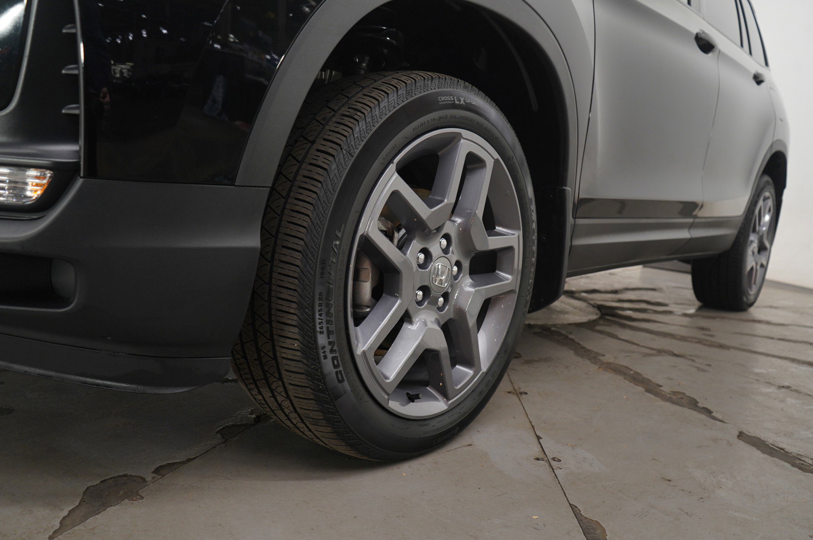 Used 2023 Honda Passport EX-L image 23