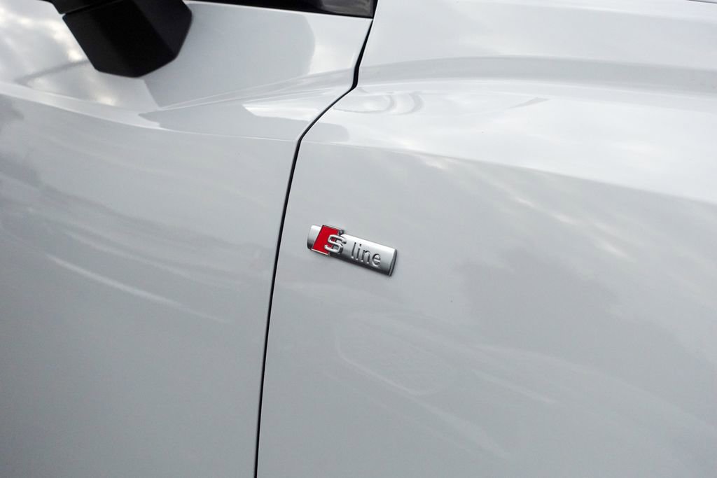 Used 2025 Audi Q3 2.0T Premium Plus w/ Premium Plus Package image 7