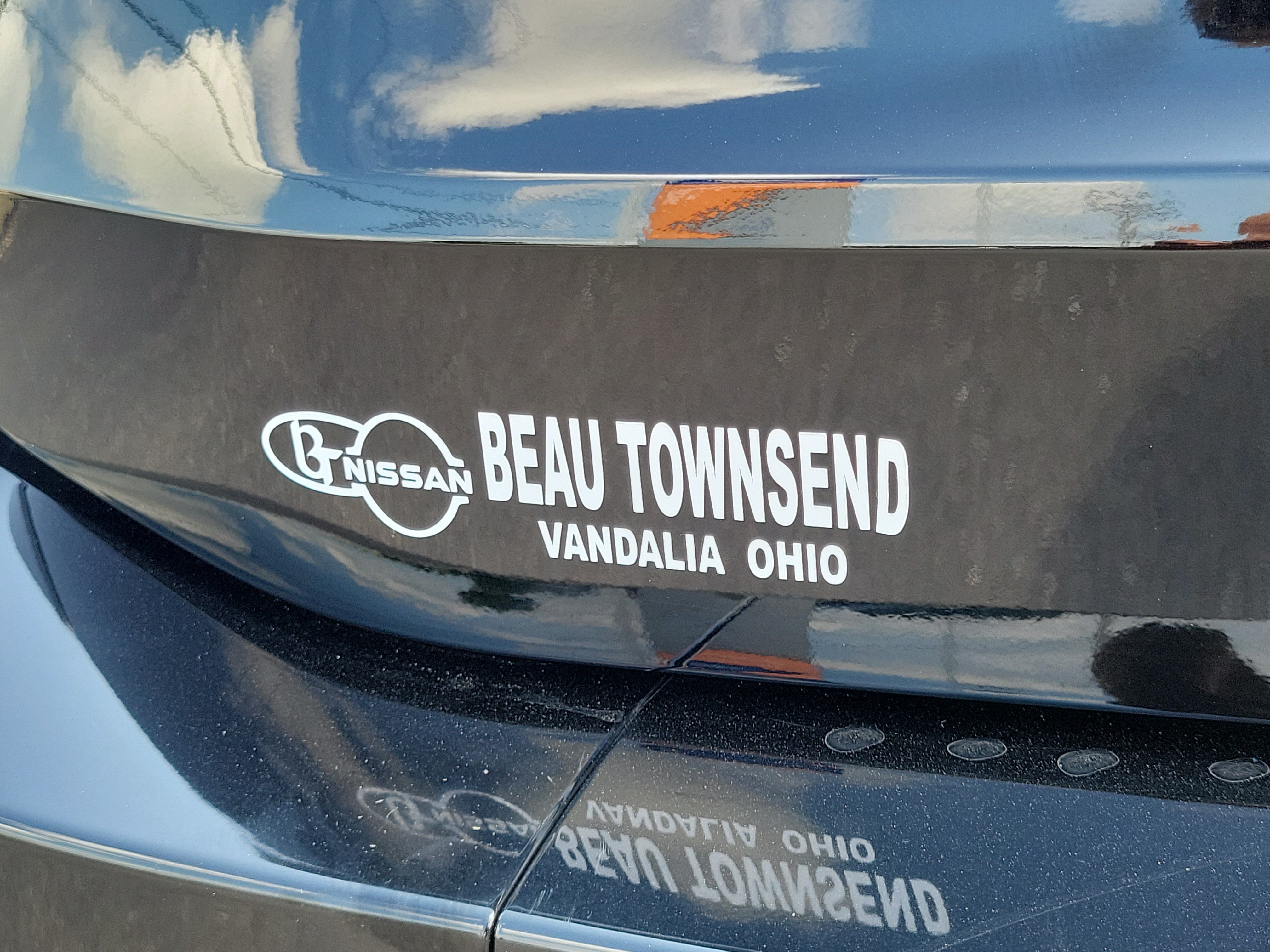 Used 2026 Nissan Rogue SL AWD/4WD image 6