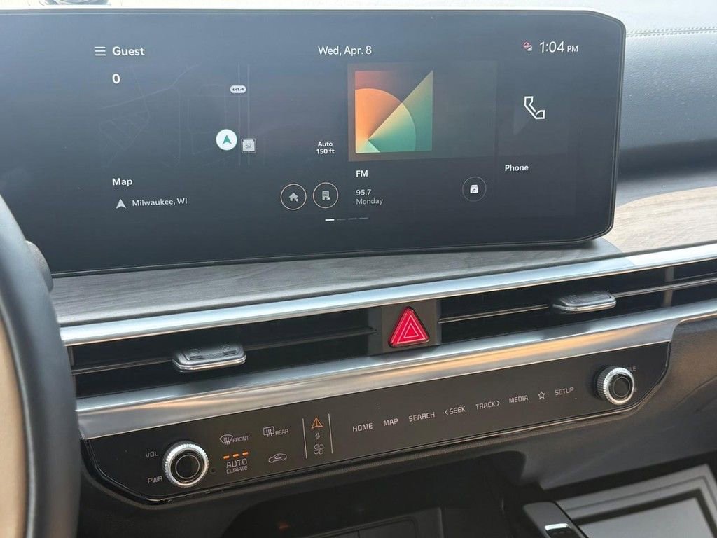 Used 2025 Kia Sorento SX Prestige w/ Olive Brown Leather Package image 21