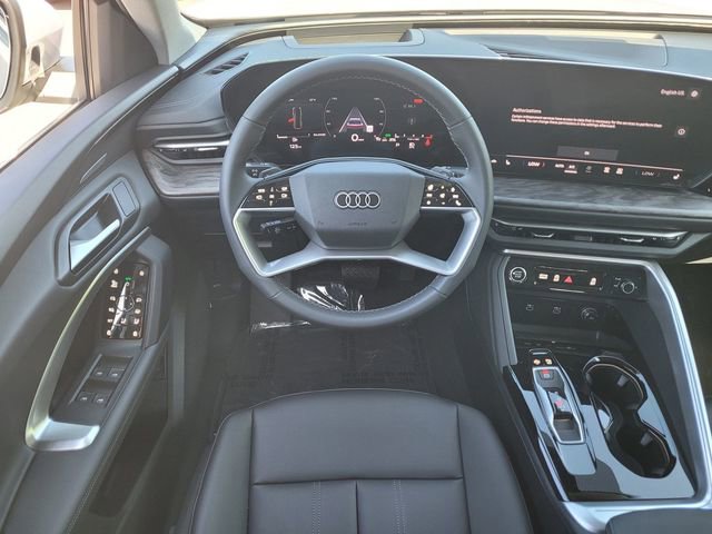 Used 2025 Audi Q5 Premium Plus w/ Premium Plus image 10