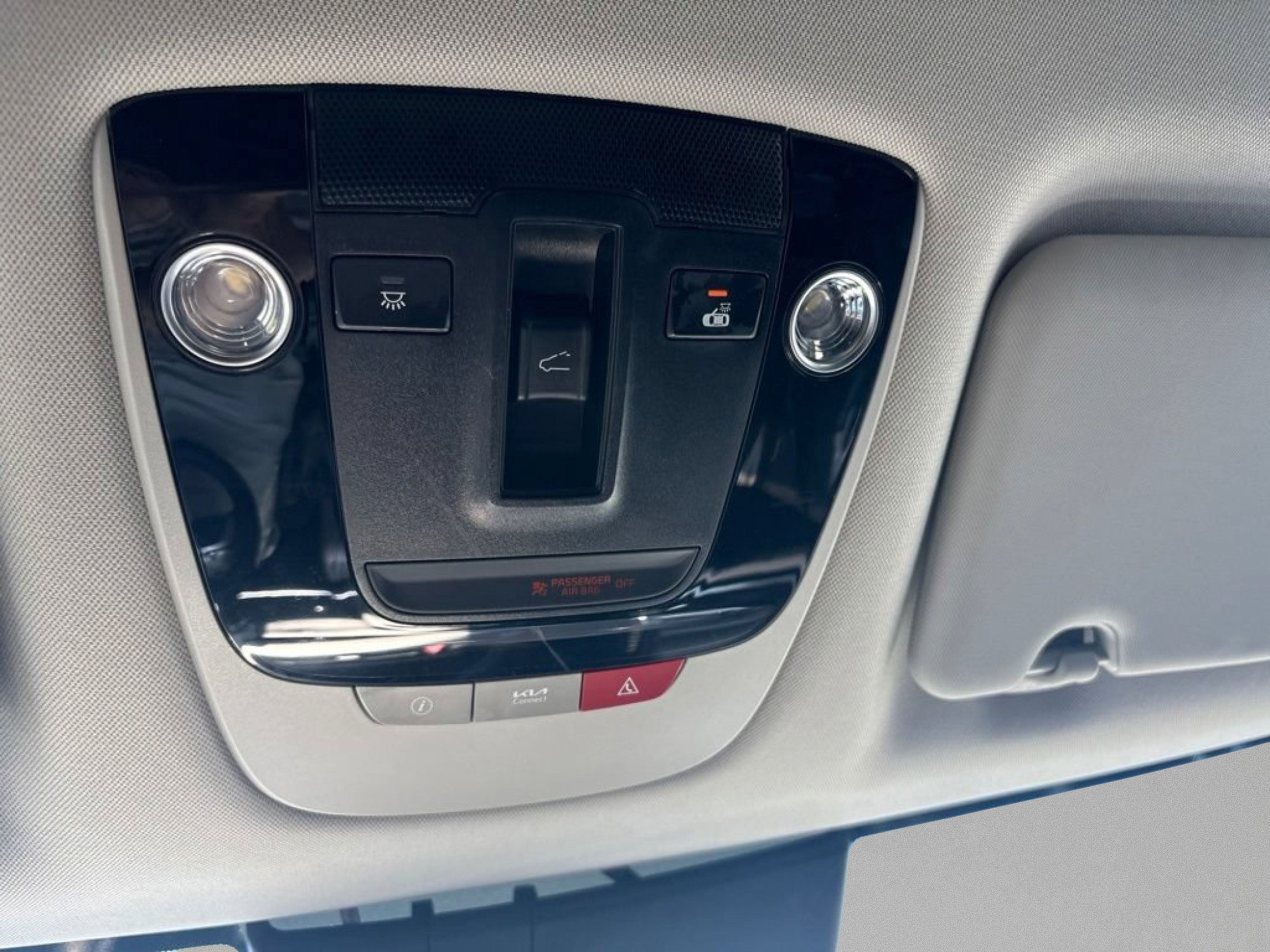 Used 2023 Kia Sportage SX FWD image 18
