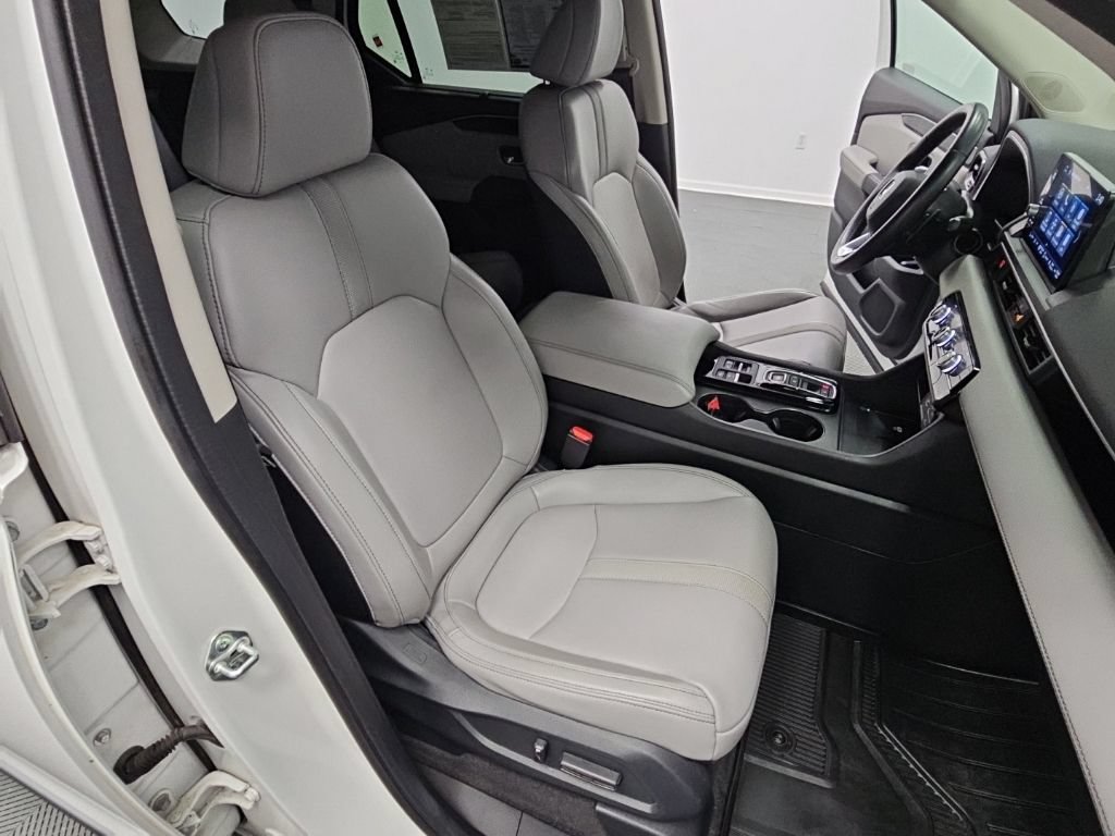 Used 2023 Honda Pilot EX-L image 40