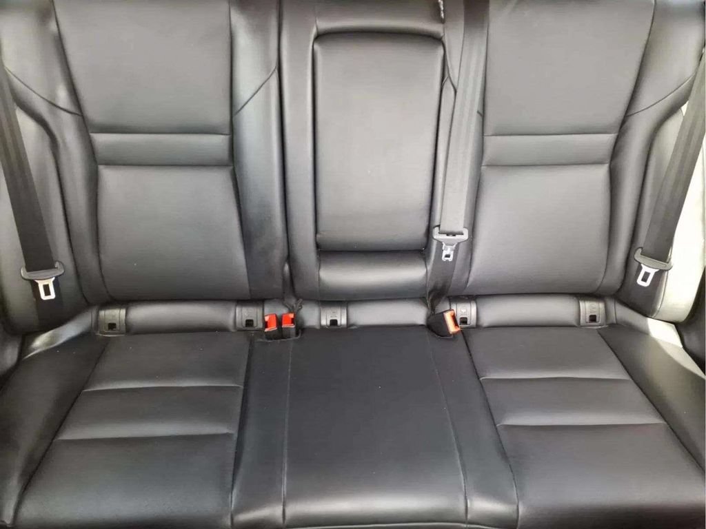 Used 2022 Nissan Rogue SV w/ SV Premium Package FWD image 18