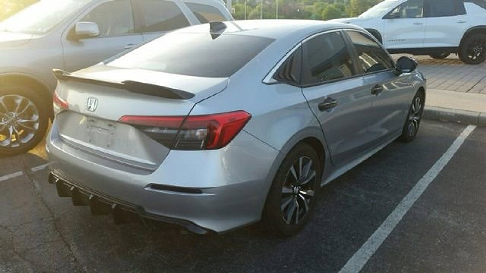 Used 2023 Honda Civic EX image 9