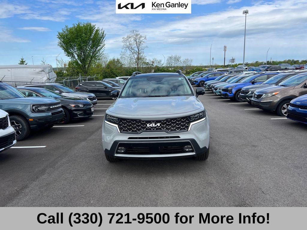 Certified 2022 Kia Sorento SX Prestige w/ Rust Color Package AWD/4WD image 3