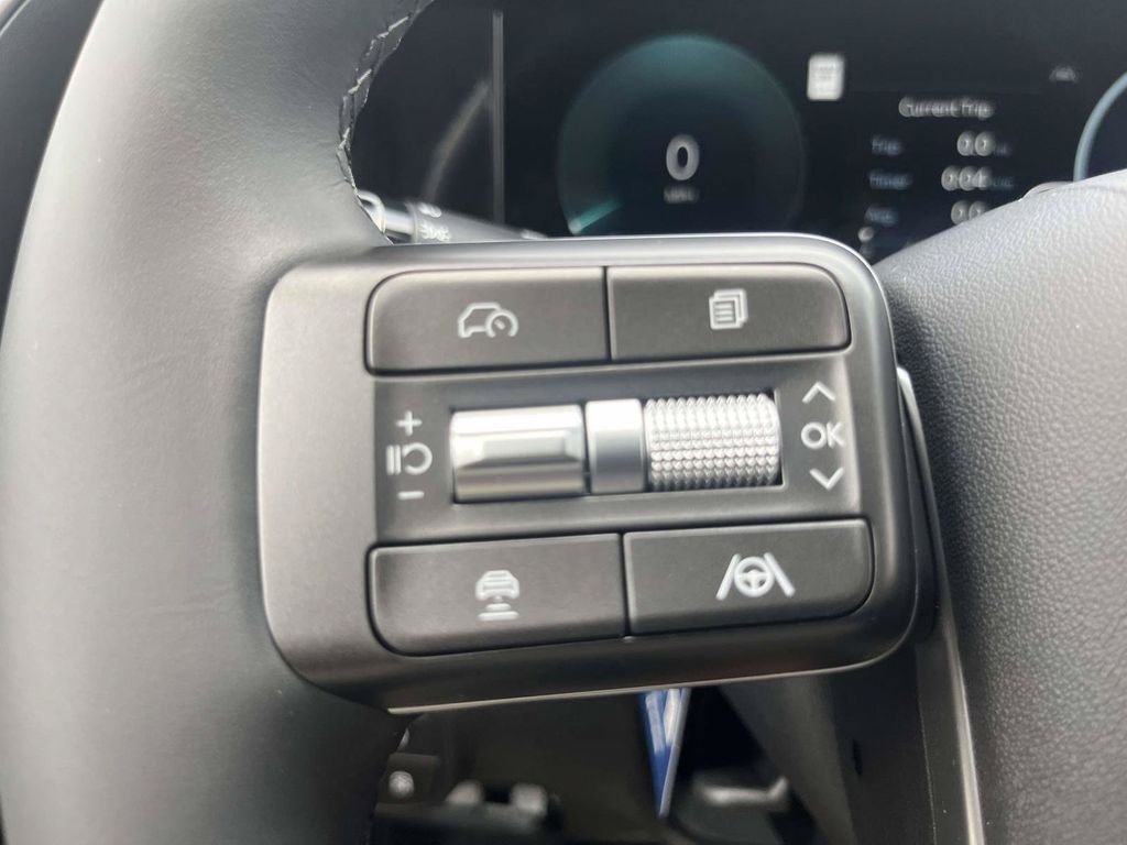 New 2026 Hyundai Palisade FWD Hybrid image 17