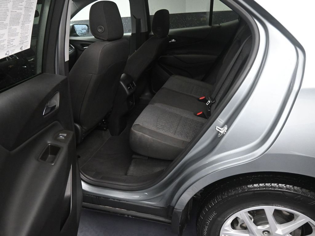 Used 2024 Chevrolet Equinox LT image 16