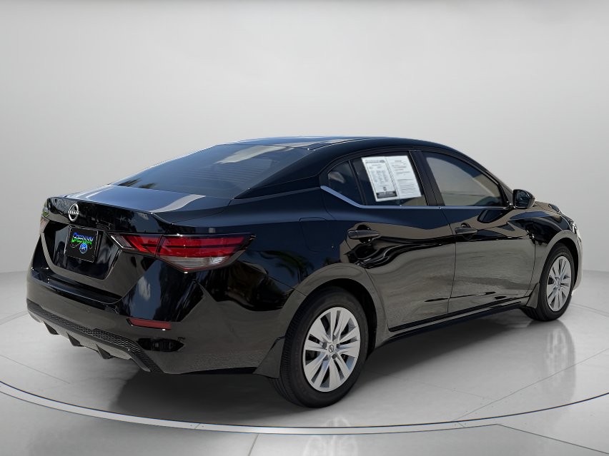 Used 2025 Nissan Sentra S FWD image 3