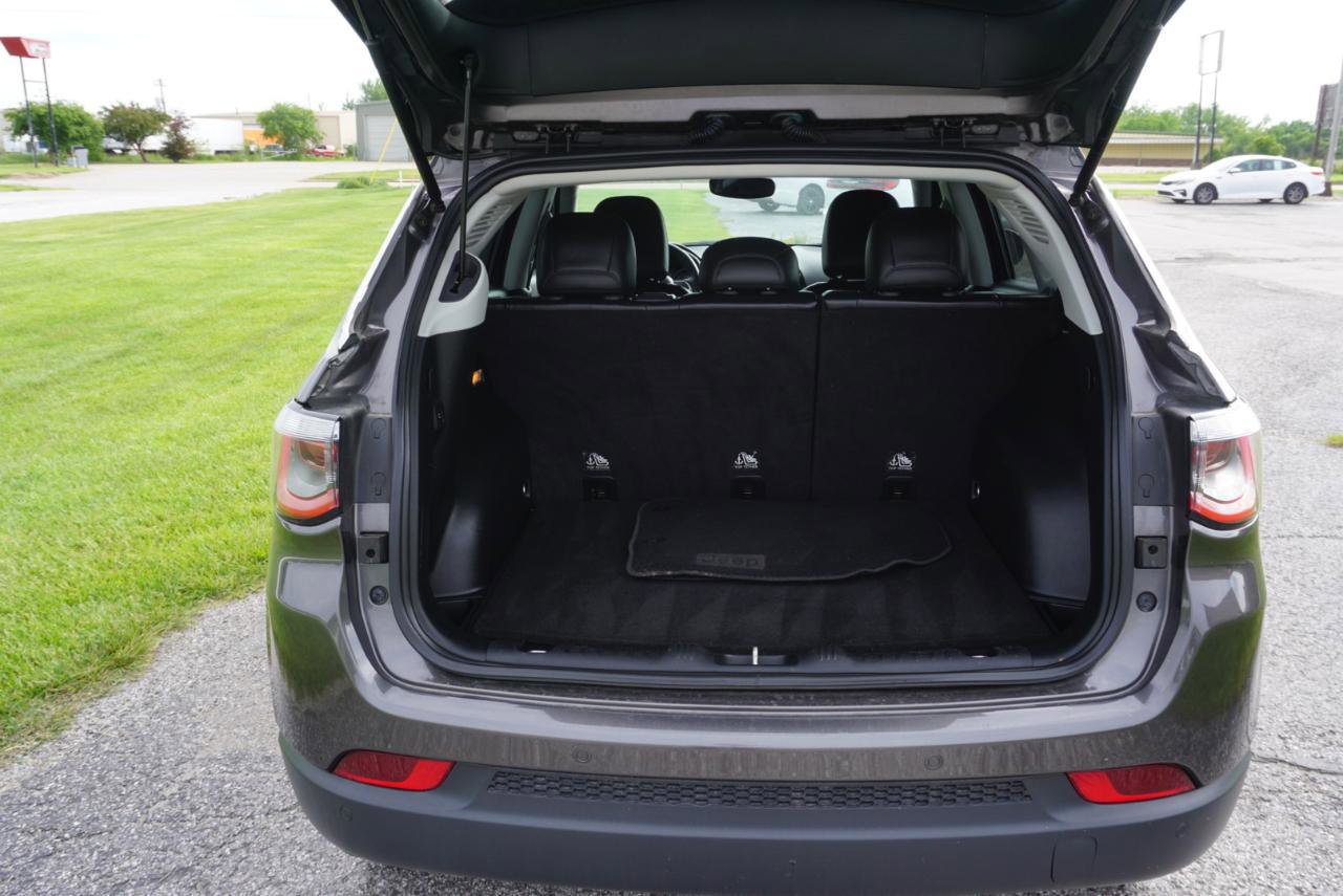 Used 2017 Jeep Compass Limited AWD/4WD image 22