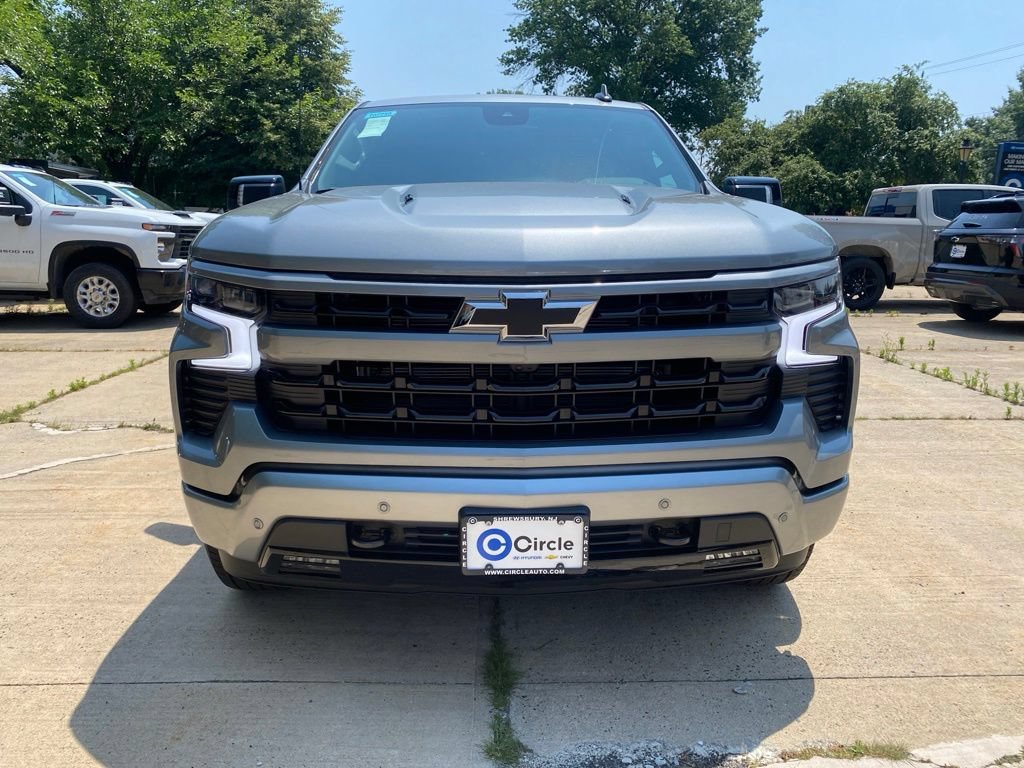 New 2026 Chevrolet Silverado 1500 RST w/ Dark Appearance Package AWD/4WD image 3