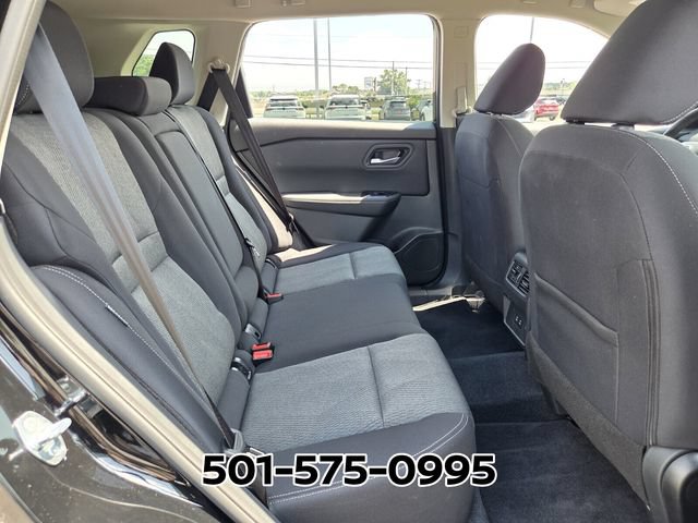 Used 2026 Nissan Rogue SV w/ Cold Weather Package FWD image 17