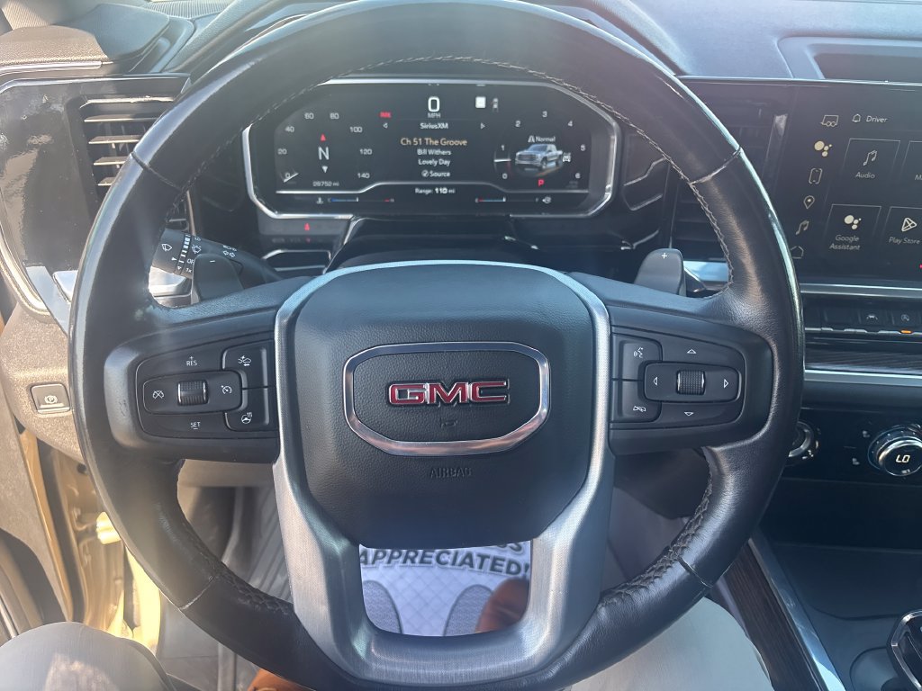 Used 2022 GMC Sierra 1500 Elevation w/ LPO, Elevation Black Package AWD/4WD image 18
