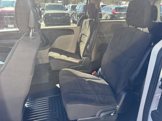 Certified 2019 Dodge Grand Caravan SE image 22