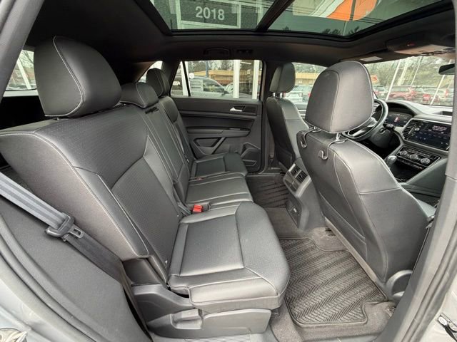 Used 2020 Volkswagen Atlas Cross Sport SEL image 16